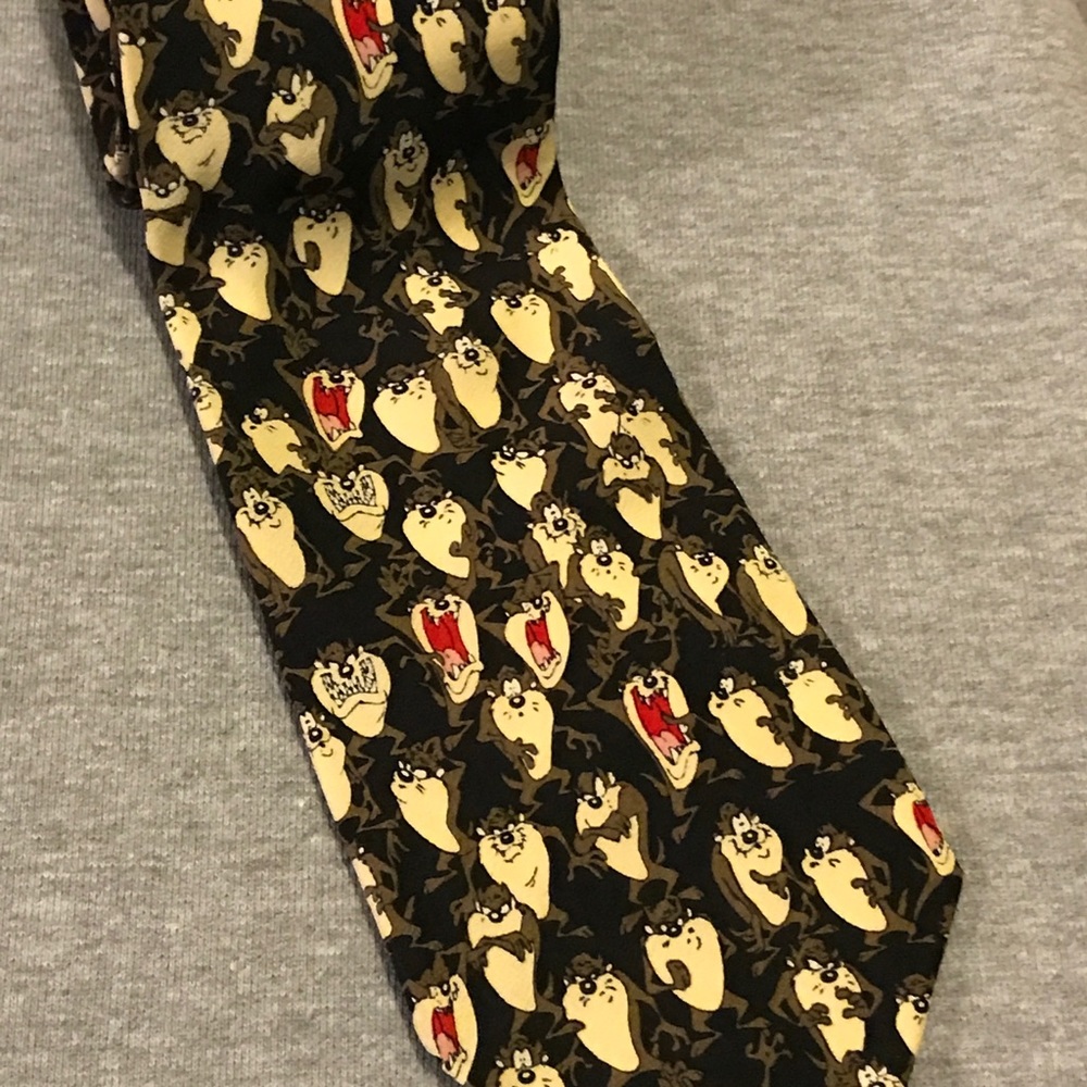 Men’s tie